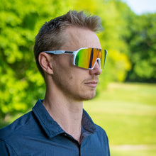 Load image into Gallery viewer, Brokini Eye Condoms